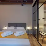 Xenia Apartments - Modern Suite In Sant\'Ambrogio