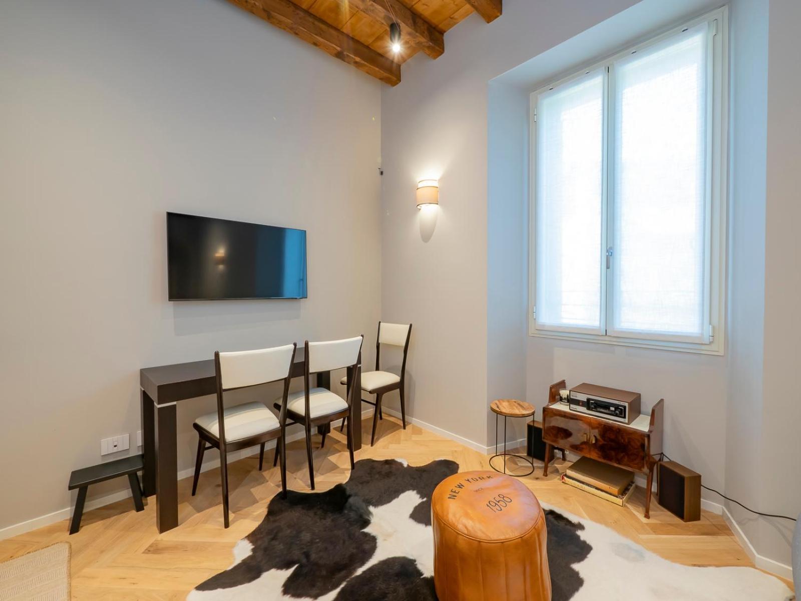 Xenia - Modern In Sant'ambrogio *