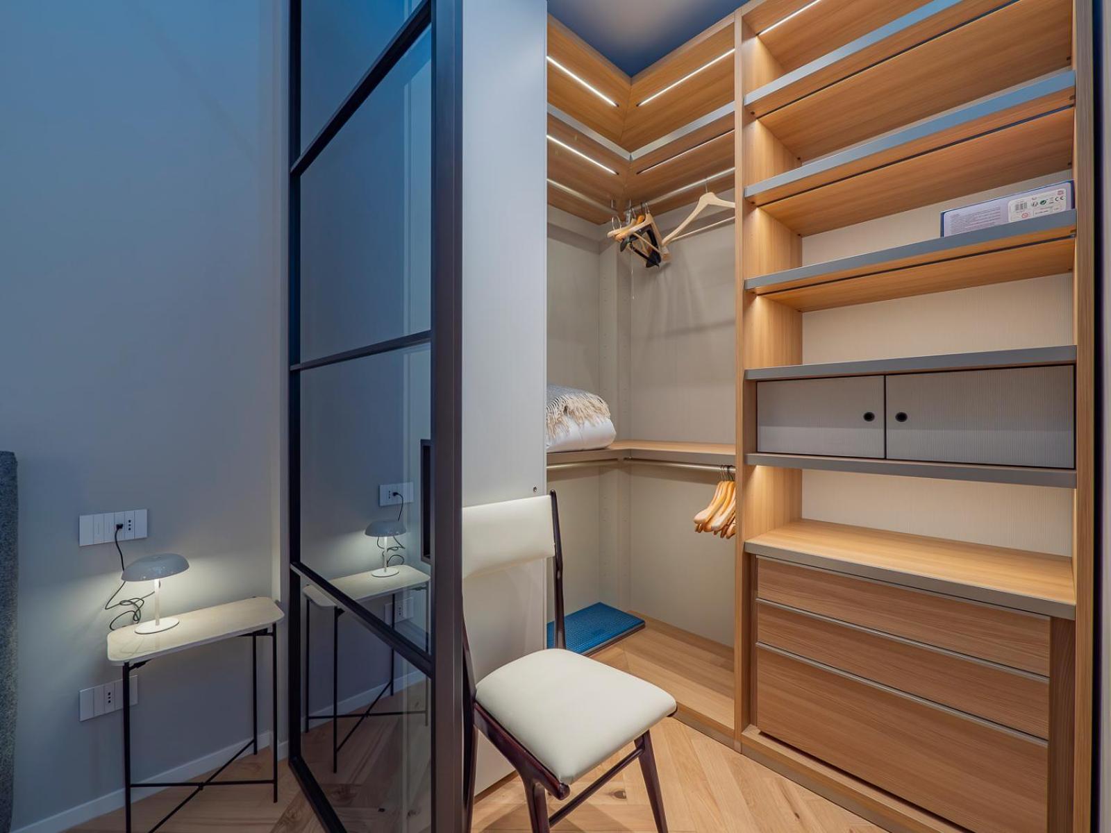 Appartement Xenia - Modern In Sant'ambrogio Milan